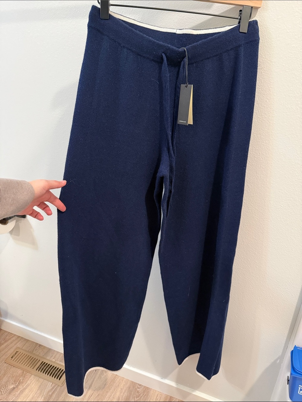 Monrow Navy Knit Drawcord Waist Pants with White Trim
